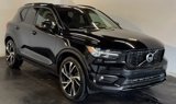 Used 2019 Volvo XC40 T5 R-Design image 2