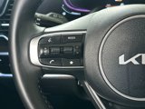 Used 2025 Kia Sportage EX image 4