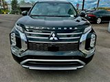 New 2025 Mitsubishi Outlander SE image 2