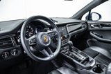 Certified 2022 Porsche Macan image 4