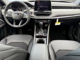 New 2025 Jeep Compass Latitude image 6