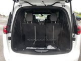 New 2025 Chrysler Pacifica Select image 4