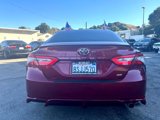 Used 2018 Toyota Camry SE image 4