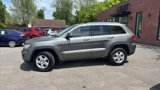 Used 2012 Jeep Grand Cherokee Laredo w/ Laredo E Group image 2