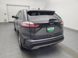 Used 2023 Ford Edge SEL image 6