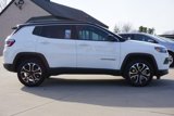 Used 2023 Jeep Compass Limited image 2