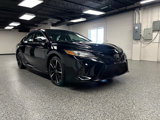 Used 2019 Toyota Camry XSE image 2