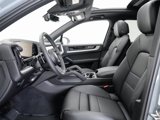 Certified 2024 Porsche Cayenne image 6