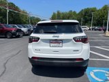 Used 2022 Jeep Compass Latitude w/ Convenience Group image 3
