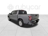Used 2023 Nissan Frontier SV image 3