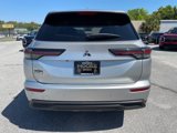 New 2025 Mitsubishi Outlander ES image 5