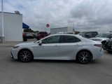 Used 2024 Toyota Camry SE image 2