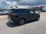 New 2025 Nissan Pathfinder SL w/ SL Premium Package image 5
