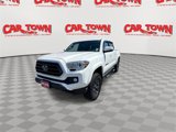 Used 2023 Toyota Tacoma SR5 w/ Technology Package image 4