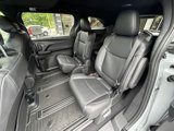 Used 2025 Toyota Sienna XLE Woodland Edition image 6