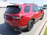 New 2025 Honda Pilot Black Edition image 4