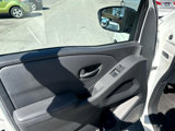 Used 2022 Nissan Frontier S image 5