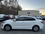 Used 2022 Kia Rio LX image 2