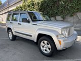 Used 2012 Jeep Liberty Sport image 2