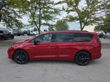 New 2026 Chrysler Pacifica Limited image 4