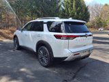 New 2025 Nissan Pathfinder SL w/ SL Premium Package image 3
