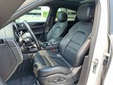Used 2022 Porsche Cayenne Coupe image 5