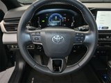 Used 2025 Toyota Camry SE image 5