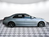 New 2025 Mercedes-Benz S 580 4MATIC Sedan image 2