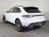 New 2026 Porsche Macan image 3