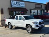 Used 2017 Toyota Tacoma SR5 image 3