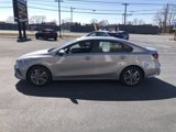 Used 2024 Kia Forte LXS image 2