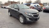 Used 2018 Chevrolet Equinox LT image 3