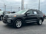 Used 2022 Ford Explorer XLT w/ Equipment Group 202A image 4
