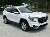 Used 2024 GMC Terrain SLE image 3