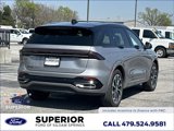 Used 2024 Lincoln Nautilus Reserve image 3