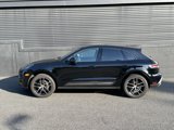 Certified 2025 Porsche Macan image 2