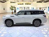 New 2025 INFINITI QX80 Luxe image 4