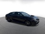 Used 2024 Toyota Camry SE image 2