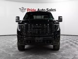 Used 2024 GMC Sierra 3500 Denali w/ Denali Reserve Package image 2