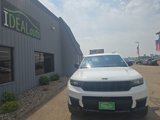 Used 2024 Jeep Grand Cherokee L Limited w/ Black Appearance Package image 3