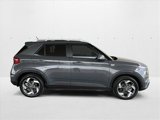 Used 2024 Hyundai Venue SEL image 4