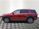 New 2025 Nissan Pathfinder SL image 3