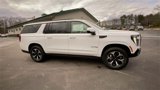 New 2025 GMC Yukon XL AT4 w/ AT4 Premium Plus Package image 3