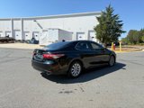 Used 2019 Toyota Camry image 4