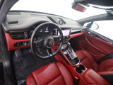 Certified 2024 Porsche Macan image 4