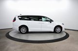 Certified 2024 Chrysler Pacifica Touring-L image 5