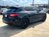 Used 2018 Maserati Levante image 6