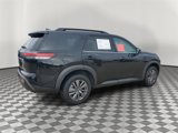 Certified 2024 Nissan Pathfinder SV image 3