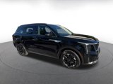 Used 2024 Kia Sorento S image 3