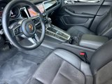 Used 2021 Porsche Macan image 4
